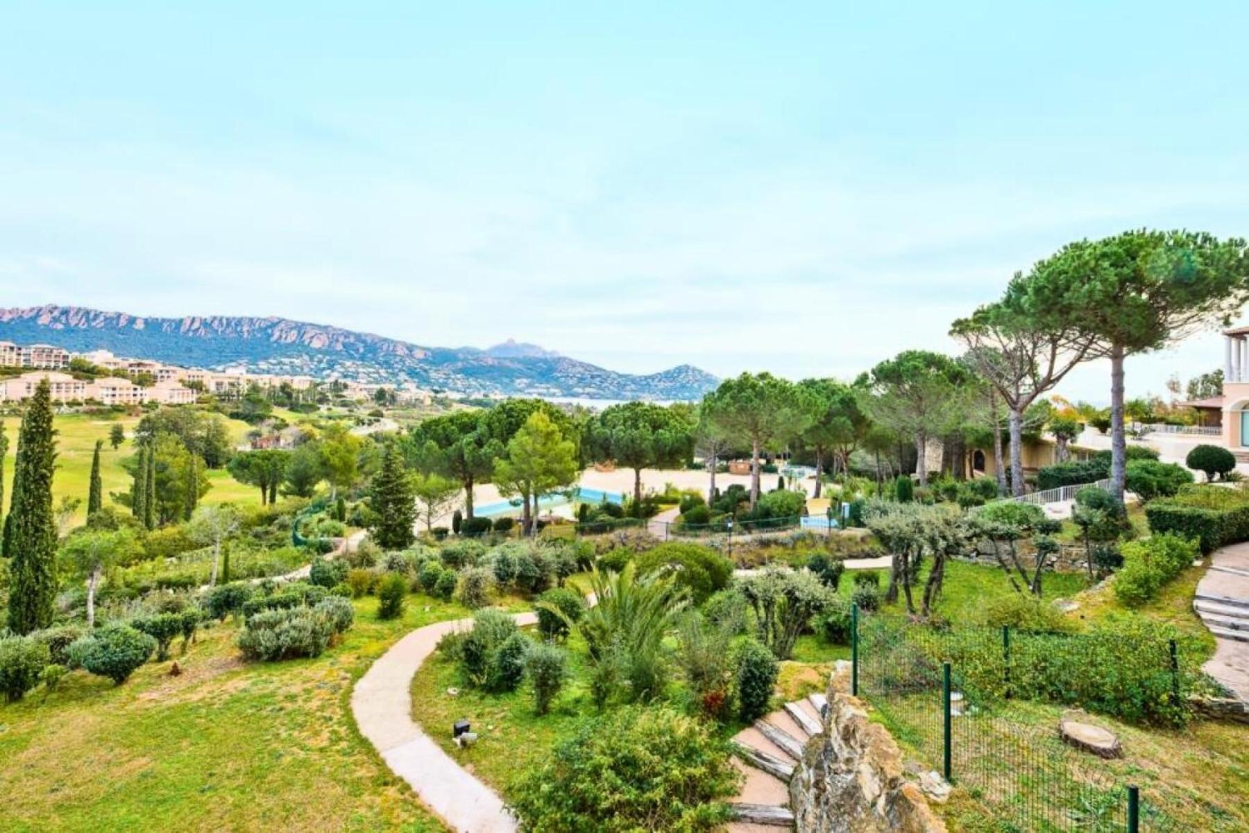 Residence Le Hameau De Cap Esterel - Maeva Home - Appartement 2 Pieces 5 Personnes - Selection Mae-1109 Сен-Рафаэль Экстерьер фото